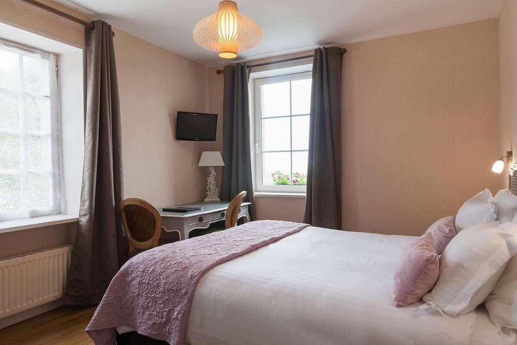 Manoir De La Roche Torin, The Originals Relais Hotel Courtils Room photo